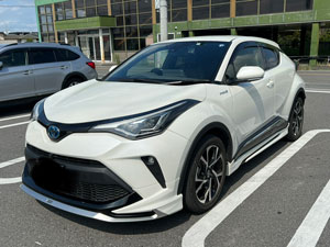 トヨタ C-HR